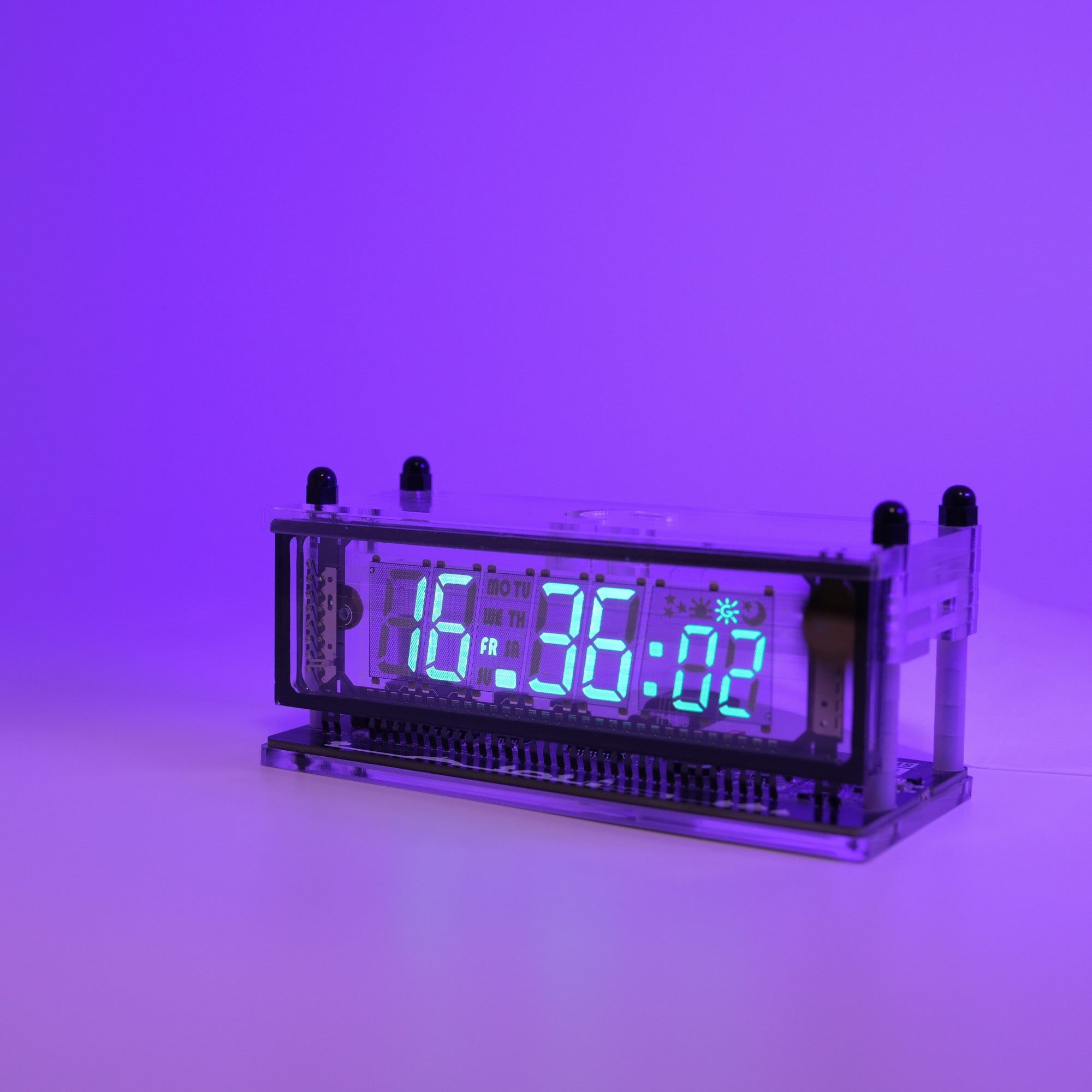 VFDクロック | レトロなデスク時計 | LGL Studio – LGL Studio ｜VFD Clock