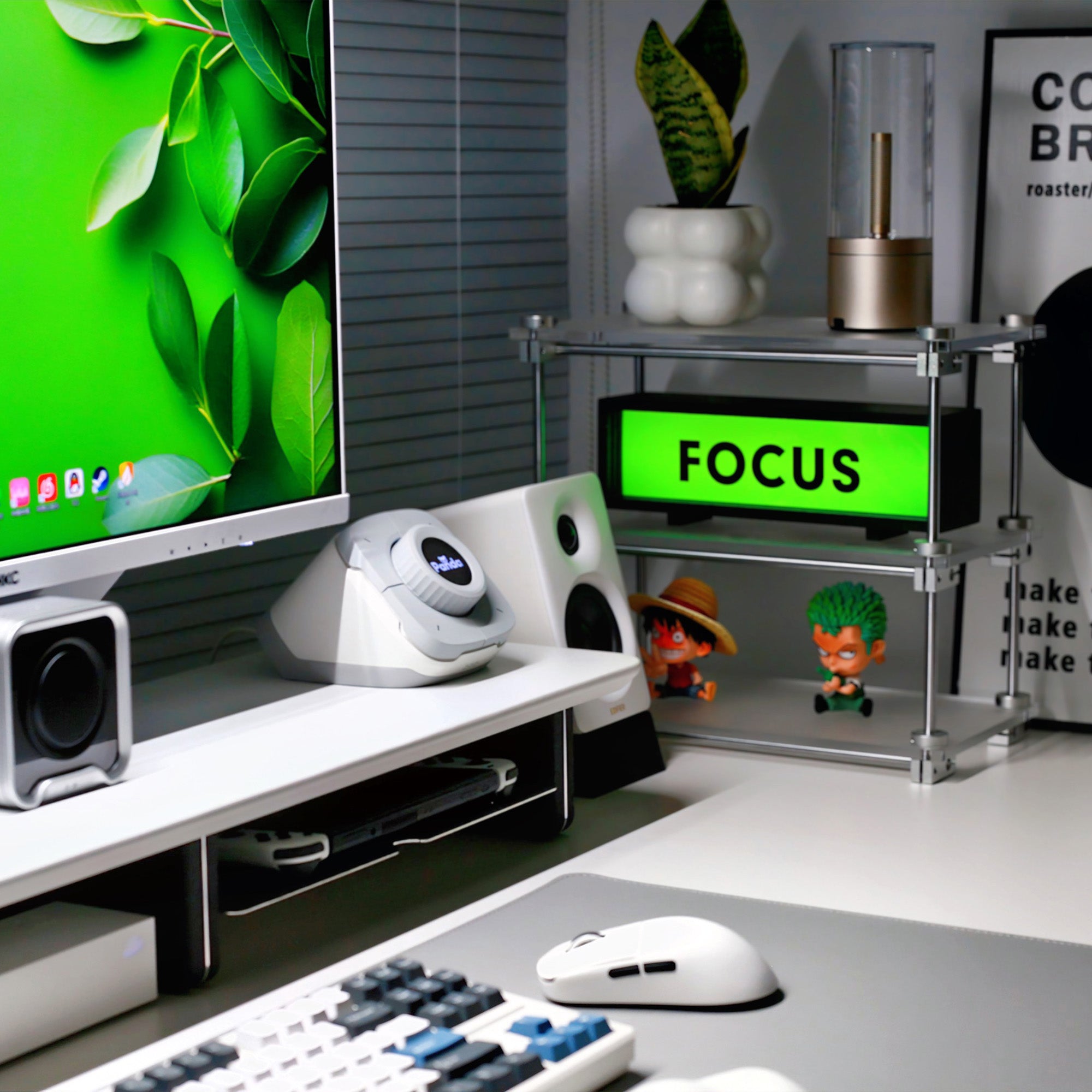 "FOCUS" LED Desk Sign