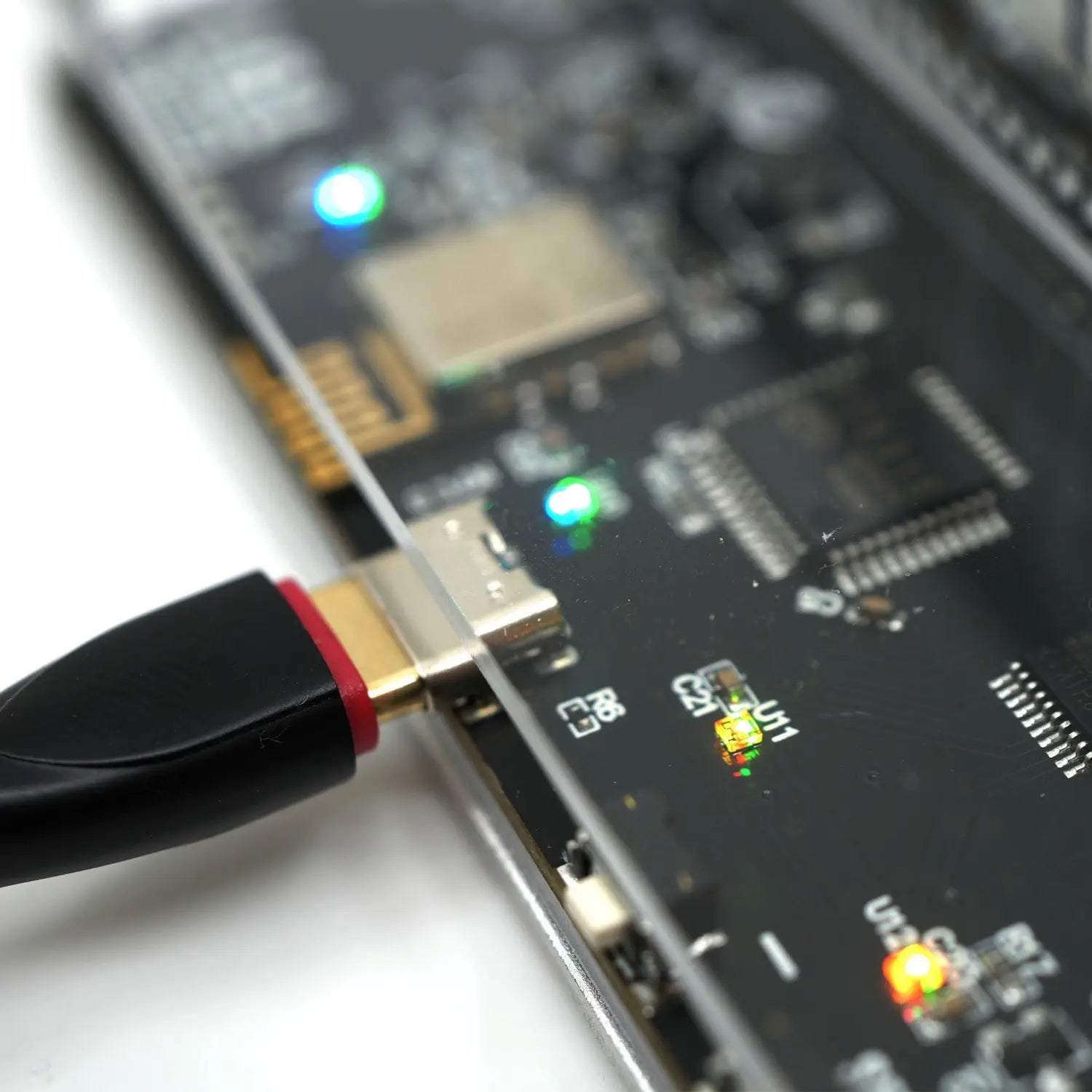 VCK 0658-L | VFD-Tischuhr | LGL Studio