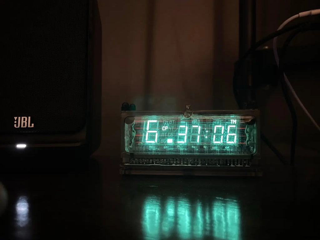 VCK 0658 VIM | ソビエトVFD時計 | LGL Studio