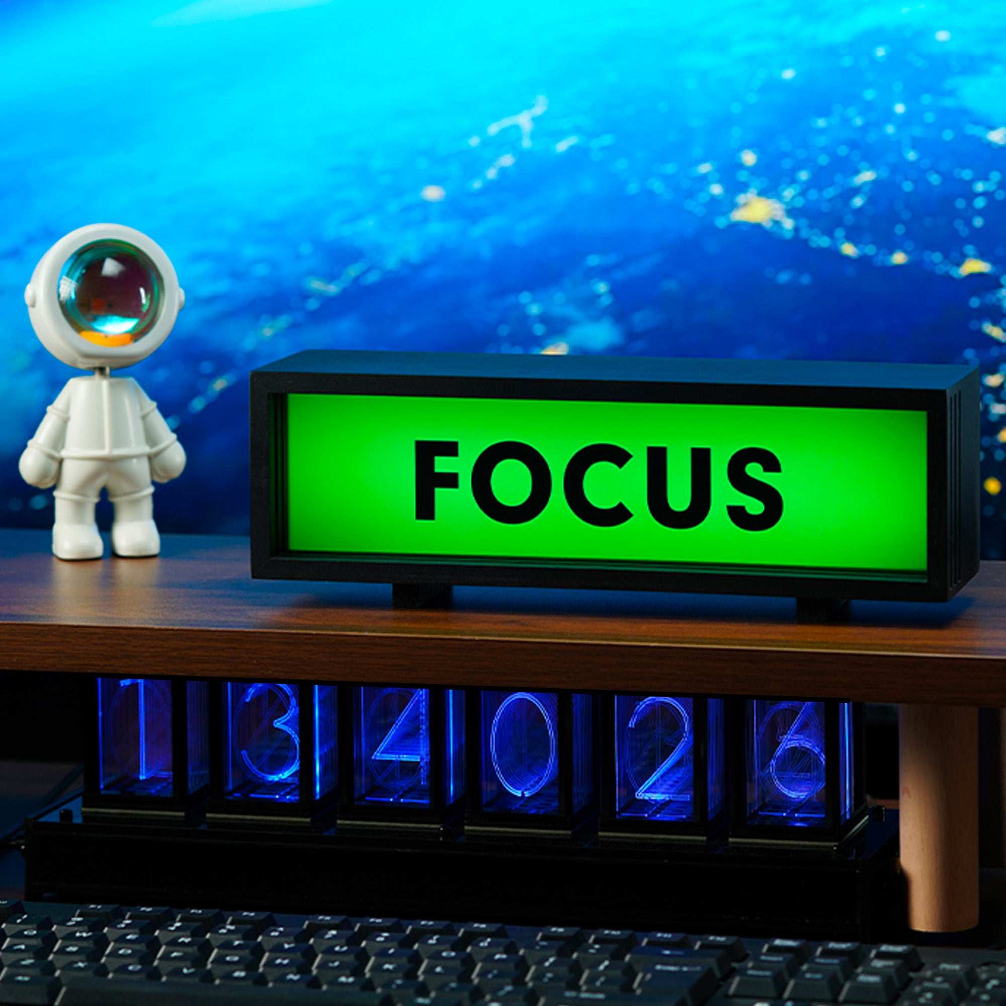 "FOCUS" LED Desk Sign